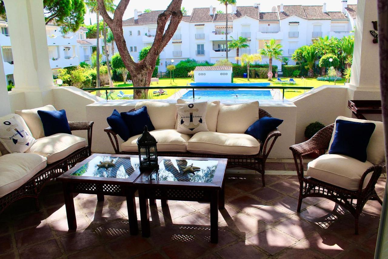 Apartment In El Presidente Beach Side New Golden Mile Estepona Exterior photo
