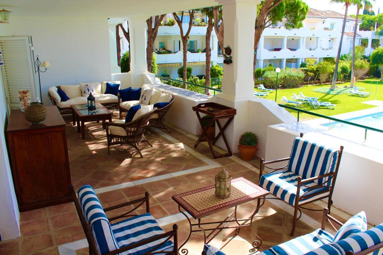 Apartment In El Presidente Beach Side New Golden Mile Estepona Exterior photo