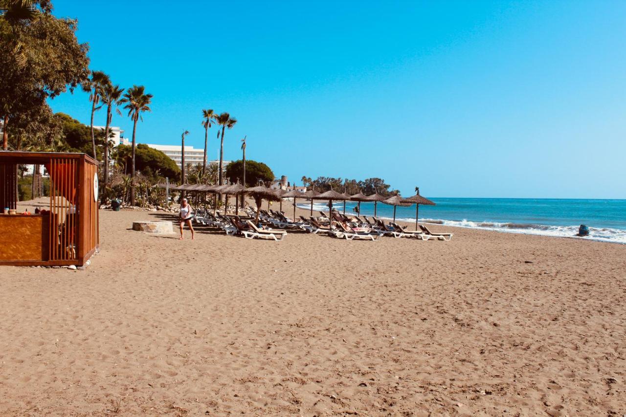 Apartment In El Presidente Beach Side New Golden Mile Estepona Exterior photo