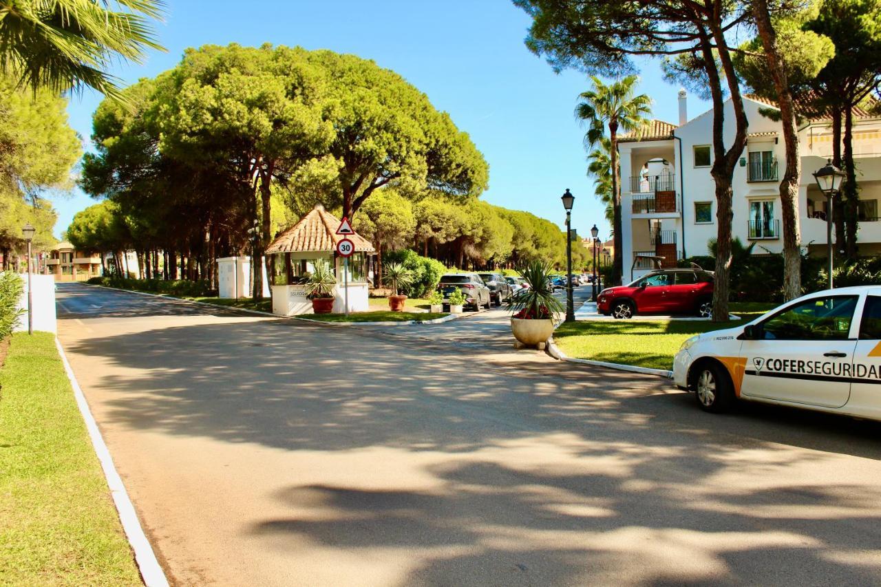 Apartment In El Presidente Beach Side New Golden Mile Estepona Exterior photo