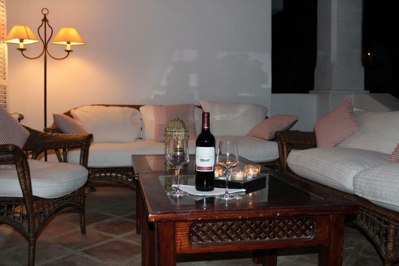 Apartment In El Presidente Beach Side New Golden Mile Estepona Exterior photo